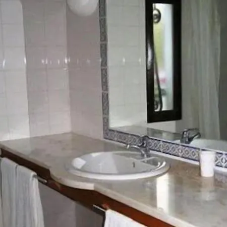 Quinta Do Caracol טאווירה